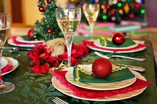 christmas table 1909796