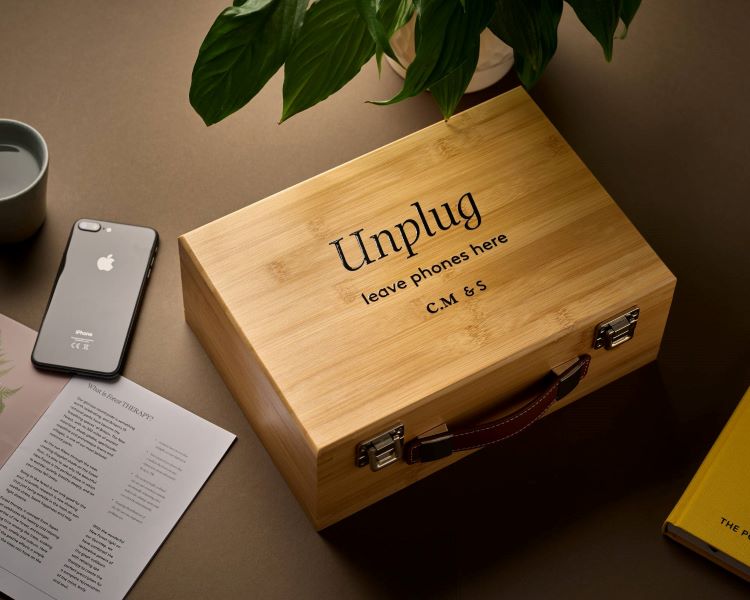 digital detox at careys manor hotel senspa 750