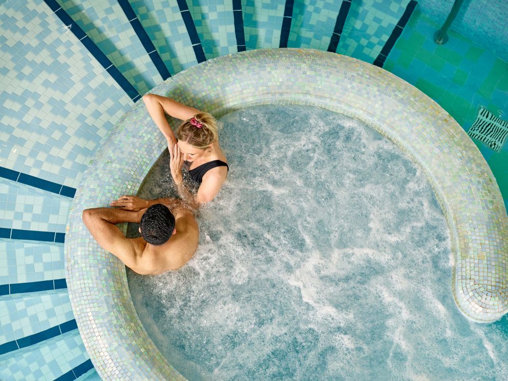 Couple in hydrotherapy suite