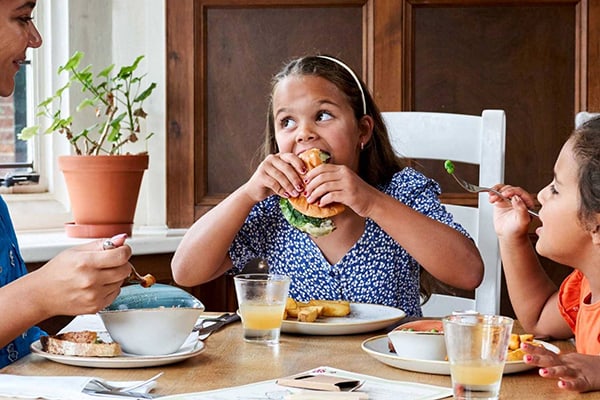 Family friendly hotel in the New Forest: Montagu Arms Beaulieu