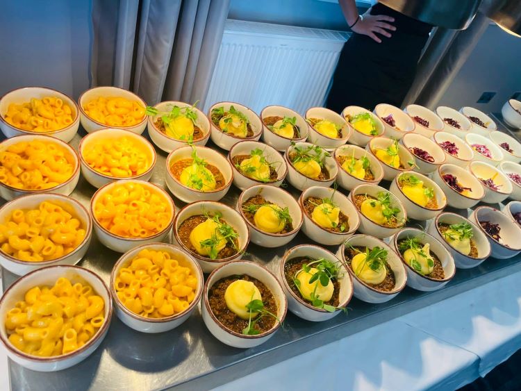 Buffet Bowls at the  Balmer Lawn Hotel