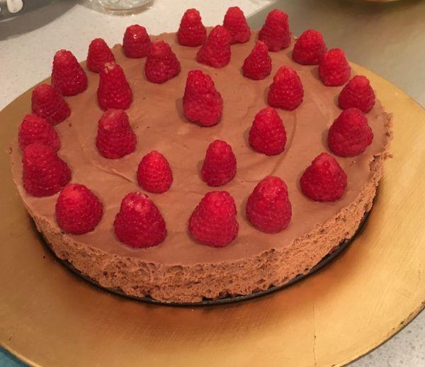 gills chocolate cheesecake decorated 600