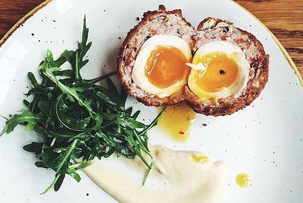 New Forest pub's scotch egg receives national acclaim!